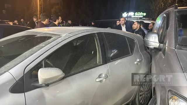 Sumqayıtda beş avtomobilin iştirakı ilə zəncirvari qəza baş verdi - Foto/Video
